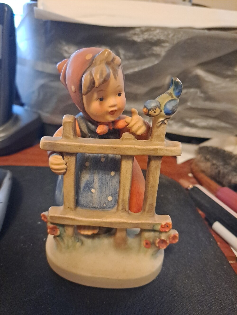 Goebel Hummel TMK2 Full Bee 1940's Signs Of Spring Figurine Excellent